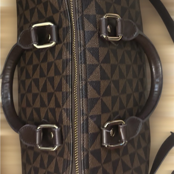 Elegant Brown Geometric Handbag - Picture 2 of 4